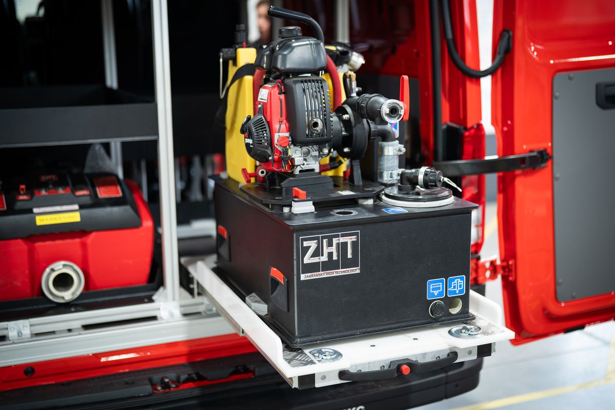 DVS Light — stříkačka Tohatsu