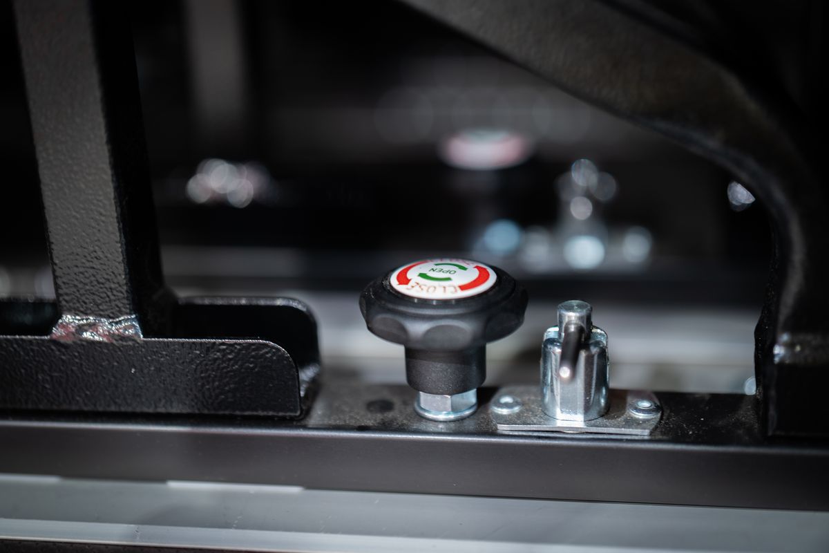 DVS Light — hliníkové profily